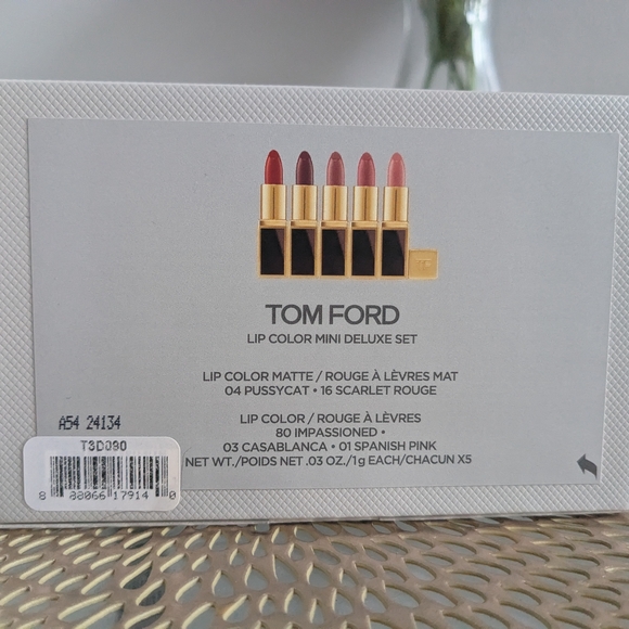 Tom Ford Lip Color Matte Collection - Picture 4 of 7